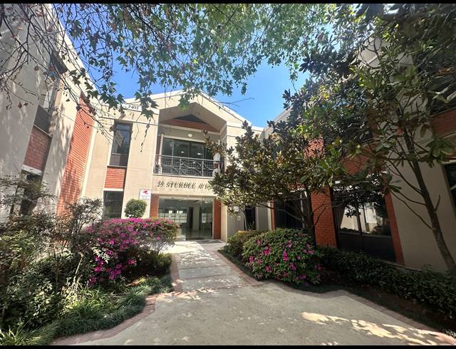 3,433M² OFFICE FOR SALE IN ROSEBANK